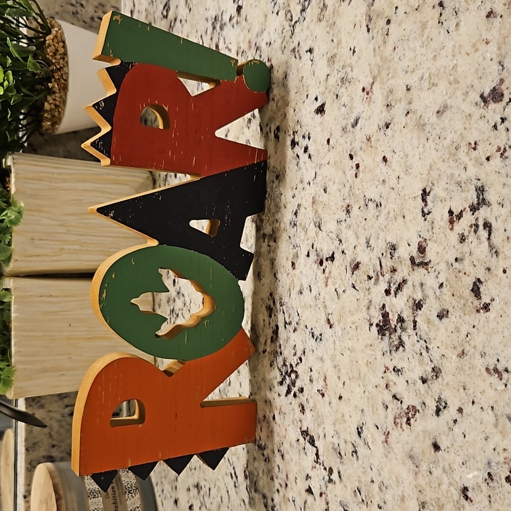 ROAR Dinosaur Sign. Multi Color - Picture 2 of 2